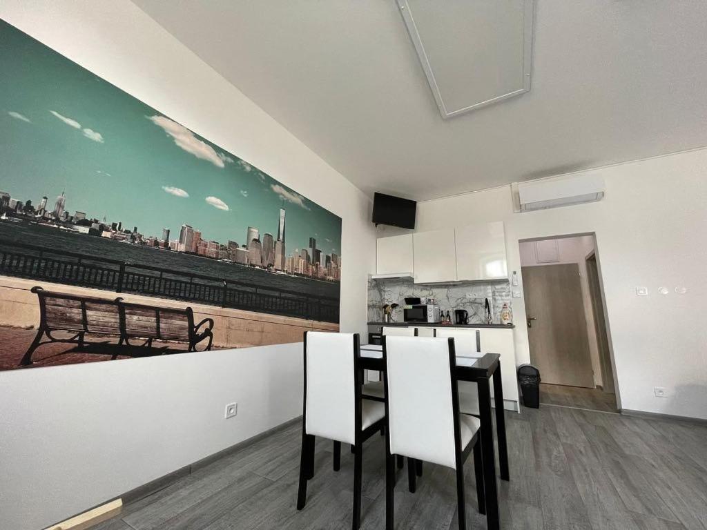 Relax21 Hotel Uhersky Ostroh Exterior photo