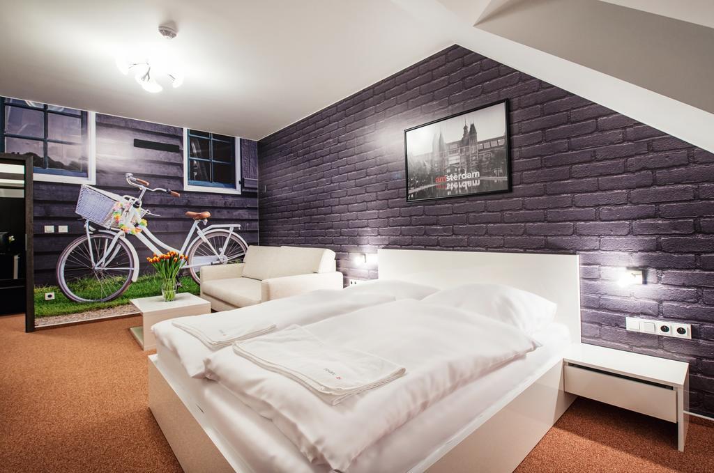Relax21 Hotel Uhersky Ostroh Room photo