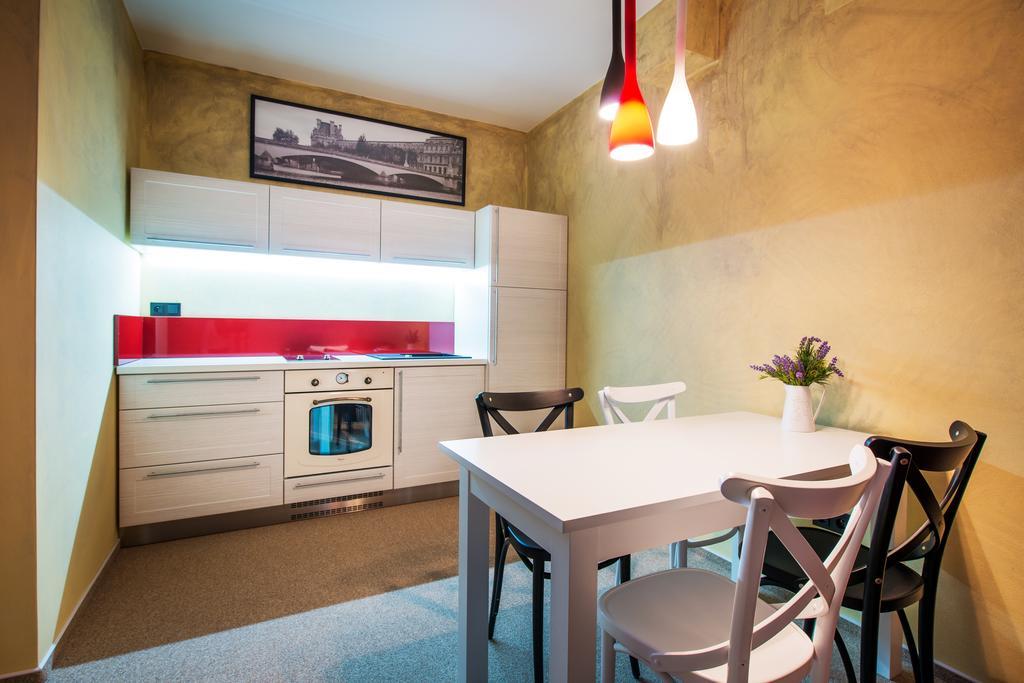 Relax21 Hotel Uhersky Ostroh Room photo